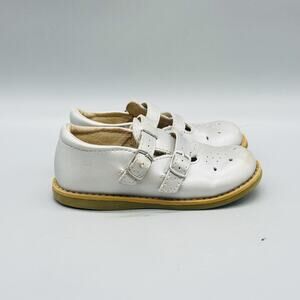 FootMates Shoes Girls 8 Silver Leather Danielle Mary Jane Buckle Dress Flats